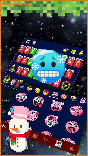 Christmas Digital Pixel Keyboard Theme screenshot