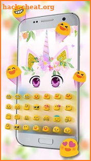 Cute Unicorn Girl Wreath Keyboard Theme screenshot