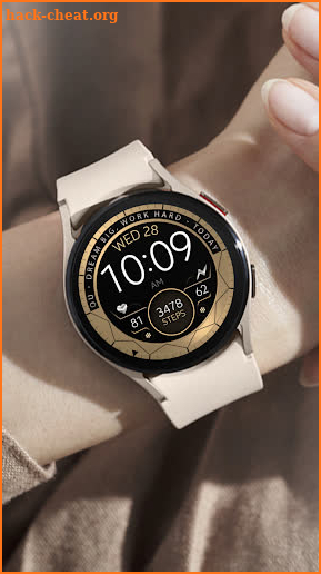 Gold Motivation watch face screenshot