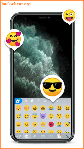 Midnight Green Phone 11 Keyboard Theme screenshot