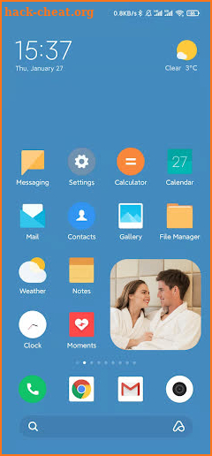 Moments - your locket widget screenshot