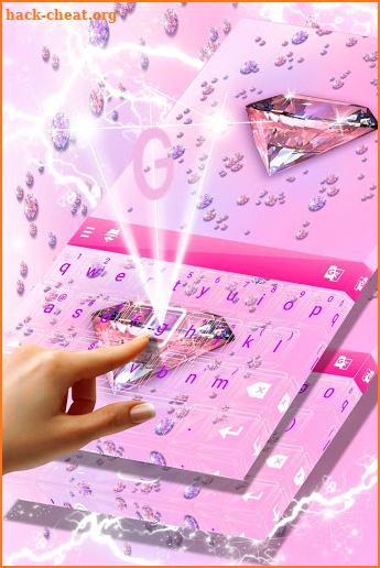 Pink Diamond Heart Keyboard screenshot