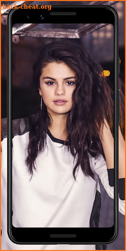 Selena Gomez Wallpaper HD screenshot