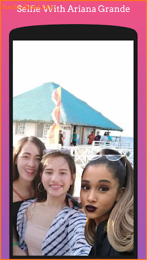 Selfie With Ariana Grande screenshot