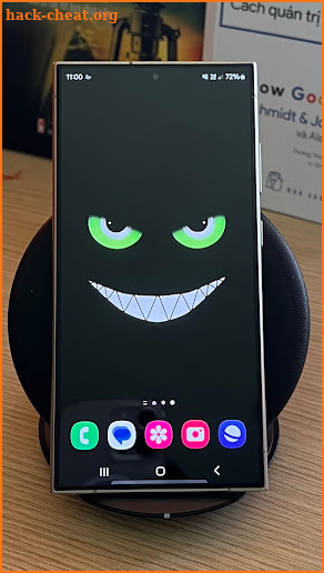 Silly Smiles Live Wallpapers screenshot