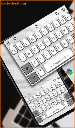 Simple Silk Black White Keyboard Theme screenshot